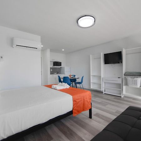 Amazing Balcony Studio At The Beach With Parking -M44 好莱坞 外观 照片