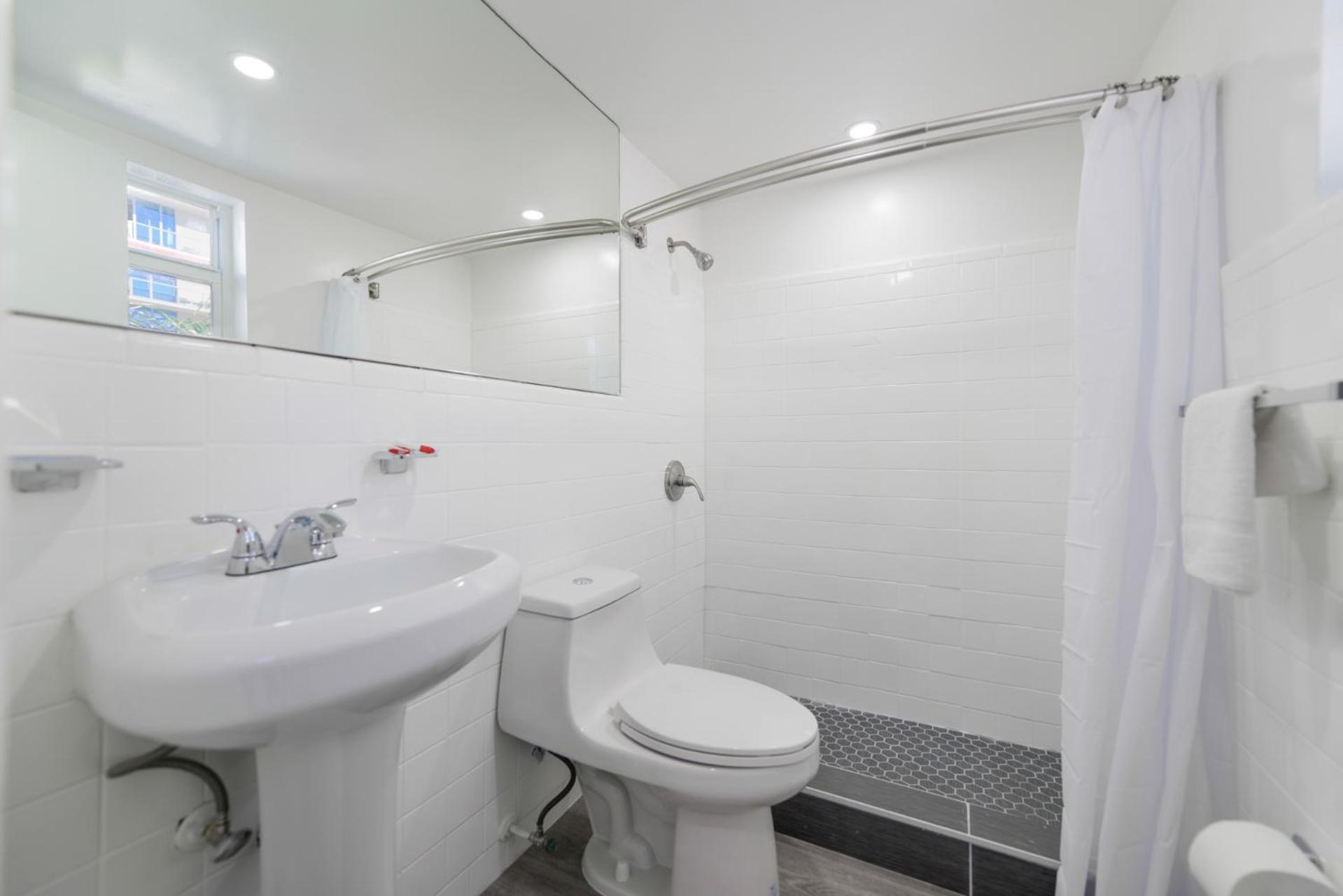 Amazing Balcony Studio At The Beach With Parking -M44 好莱坞 外观 照片